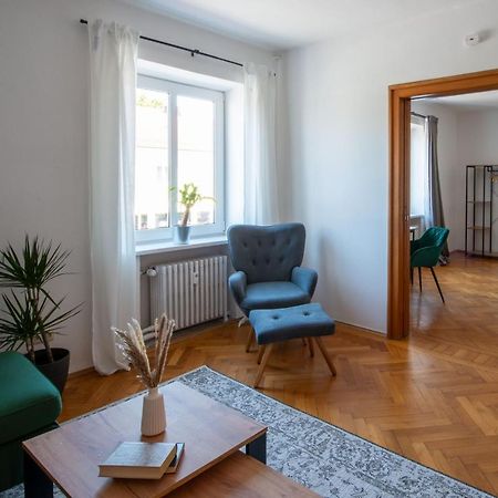 Bessa Homes 6 Personen 2 Schlafzimmer, 3 King Size, Betten, Balkon, Kueche Haag in Oberbayern Ngoại thất bức ảnh