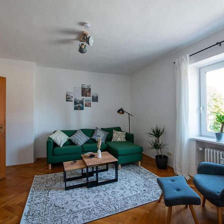 Bessa Homes 6 Personen 2 Schlafzimmer, 3 King Size, Betten, Balkon, Kueche Haag in Oberbayern Ngoại thất bức ảnh