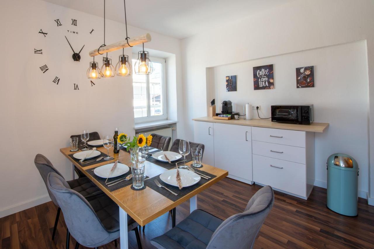 Bessa Homes 6 Personen 2 Schlafzimmer, 3 King Size, Betten, Balkon, Kueche Haag in Oberbayern Ngoại thất bức ảnh